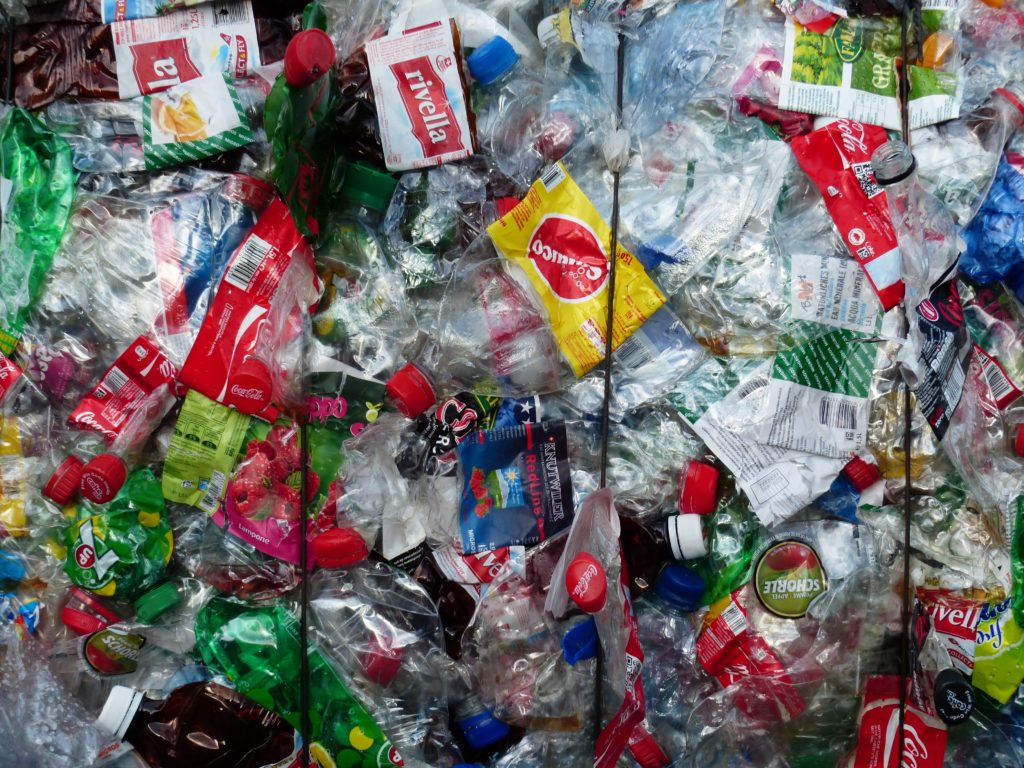 Plastförpackningar